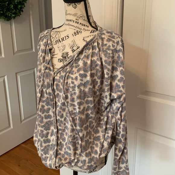 Buckle - NWOT Willow Root shirt - Picture 3 of 7